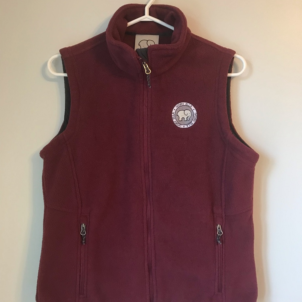 Maroon Ivory Ella fleece vest, size medium. - Picture 1 of 4